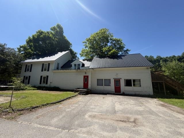168 Main Street Montgomery, VT 05471 - Photo 4 of 24