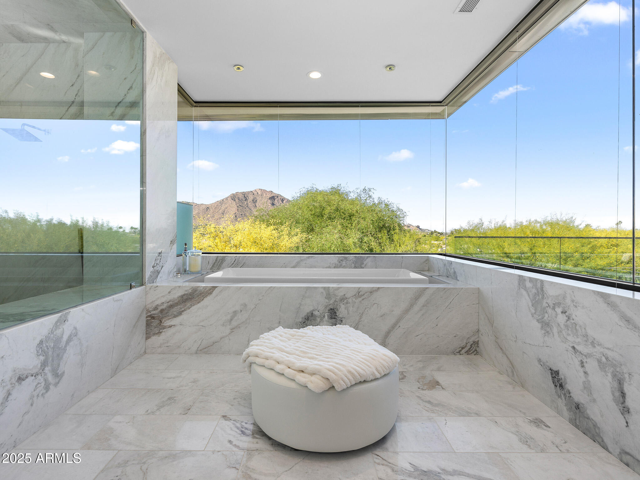 6149 East Indian Bend Road Paradise Valley, AZ 85253 - Photo 25 of 77 31-primary bathroom