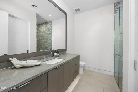 $16,750,000 | 6149 East Indian Bend Road, Paradise Valley, AZ 85253