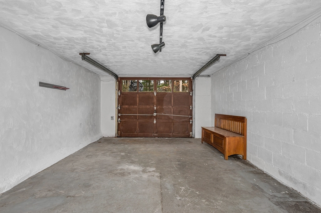 14 Holton Road Lexington, MA 02421 - Photo 25 of 38