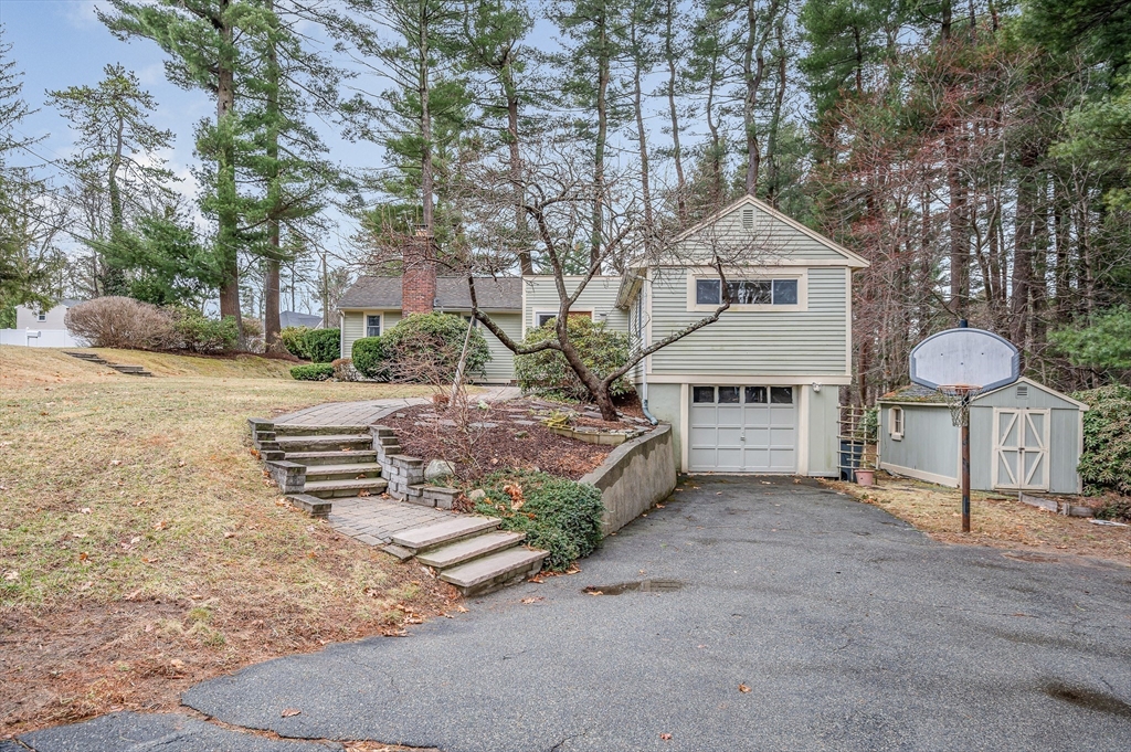 14 Holton Road Lexington, MA 02421 - Photo 34 of 38