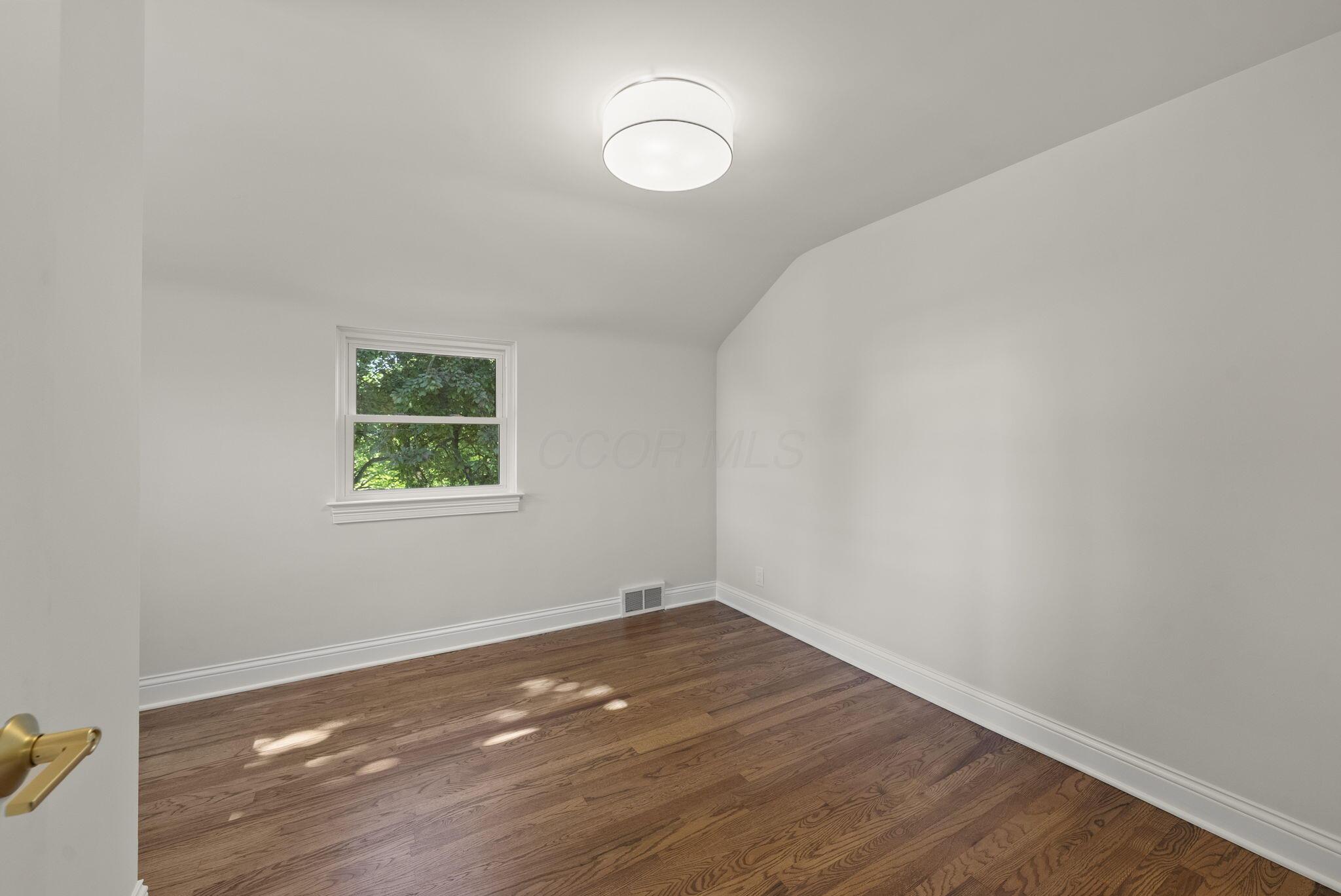 1470 Cardiff Road Upper Arlington, OH 43221 - Photo 57 of 87
