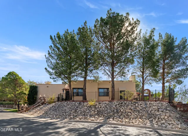 $863,735 | 6006 Balcones Court, Unit 19, El Paso, TX 79912