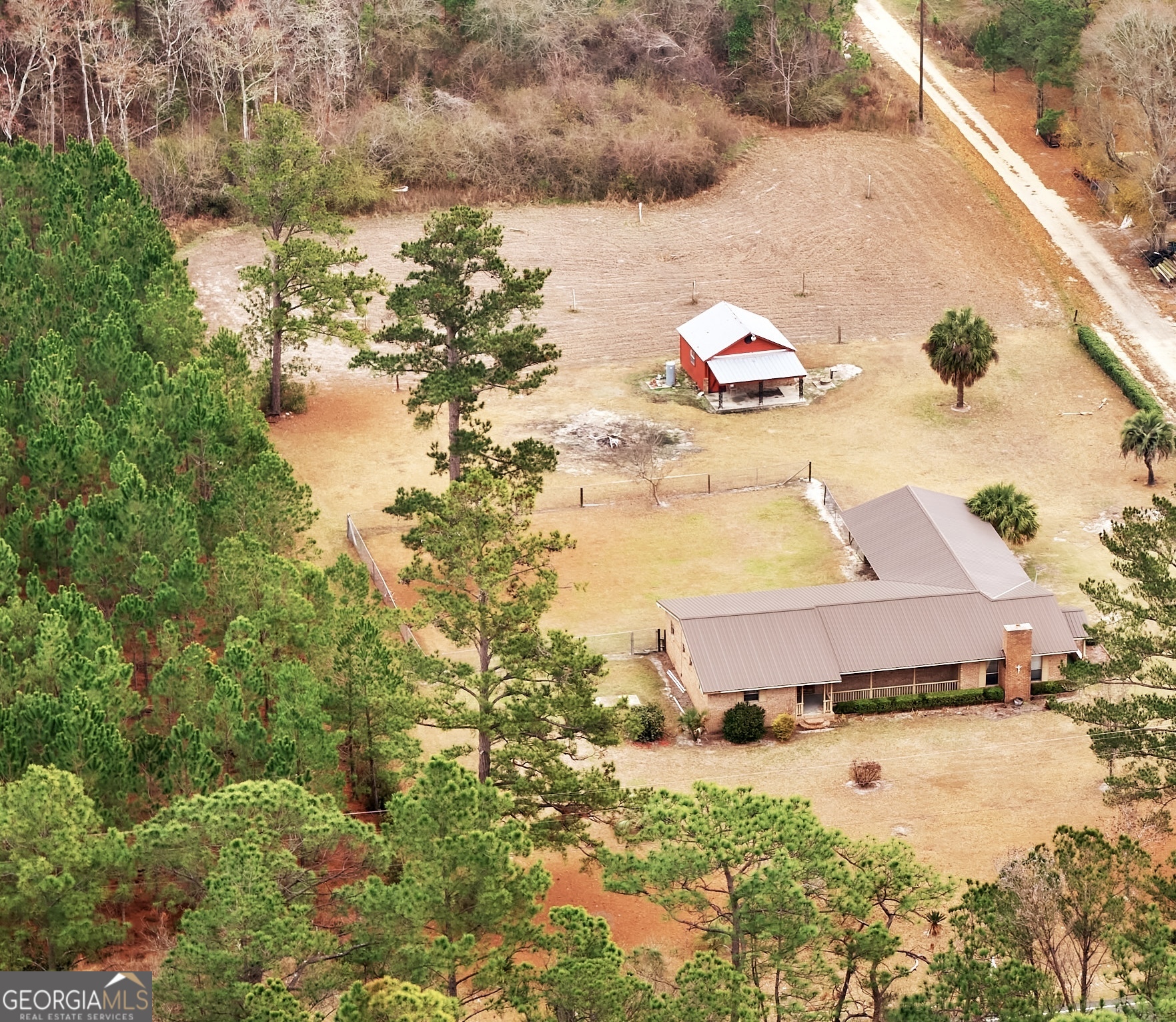 5209 Highway 32 Patterson, GA 31557 - Photo 6 of 57
