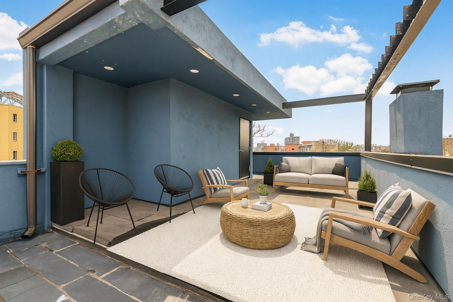 3067 Williamsbridge Road Bronx, NY 10467 - Photo 2 of 29