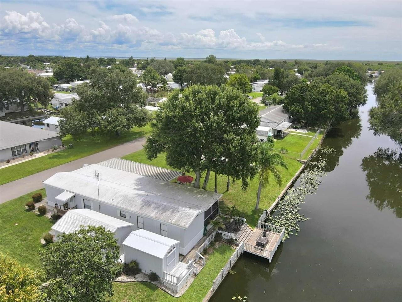 1066 9th Street Okeechobee, FL 34974 - Photo 5 of 45 Photo 5