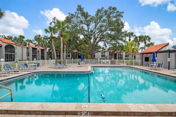 $1,700 | 3201 South Beneva Road, Unit 201, Sarasota, FL 34232