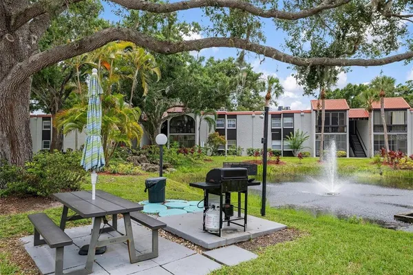$1,700 | 3201 South Beneva Road, Unit 201, Sarasota, FL 34232