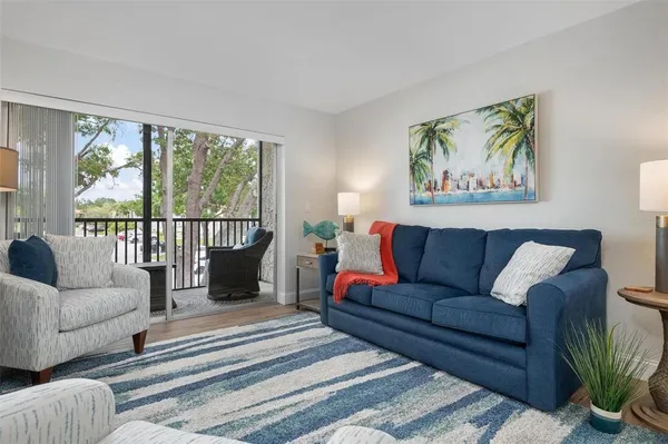 $1,700 | 3201 South Beneva Road, Unit 201, Sarasota, FL 34232