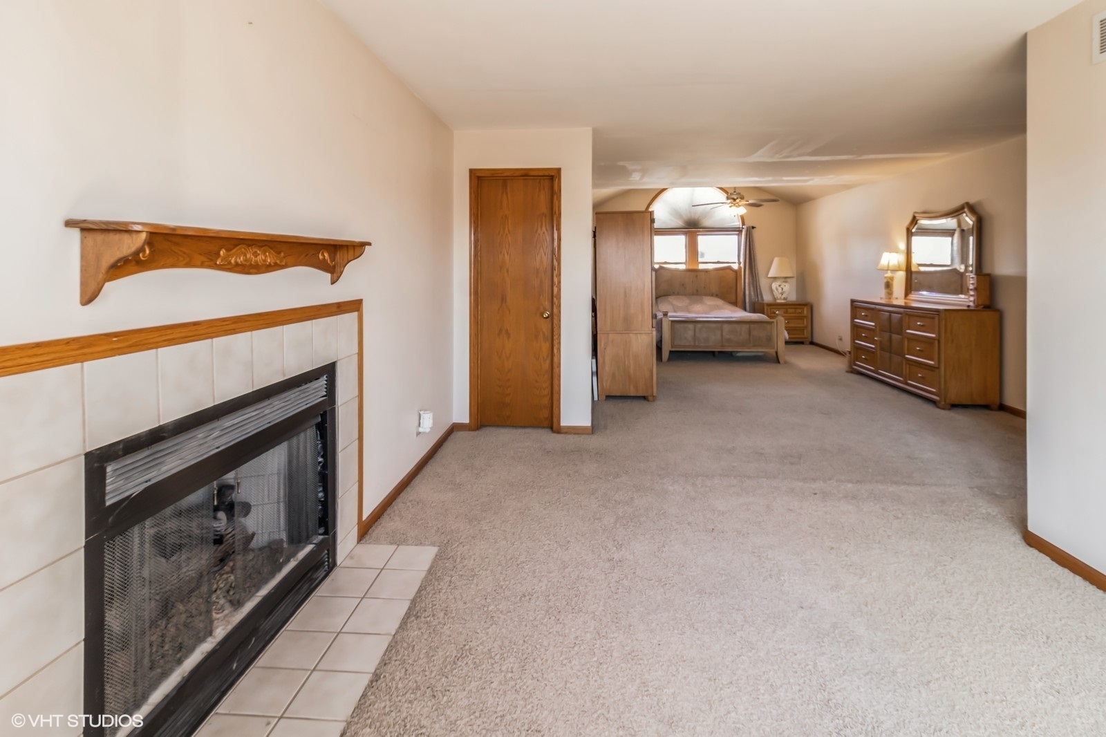 2029 Valley Creek Drive Elgin, IL 60123 - Photo 12 of 27