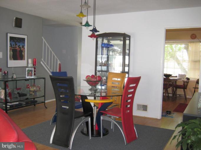 3064 Seminole Road Woodbridge, VA 22192 - Photo 8 of 20 Dining Area