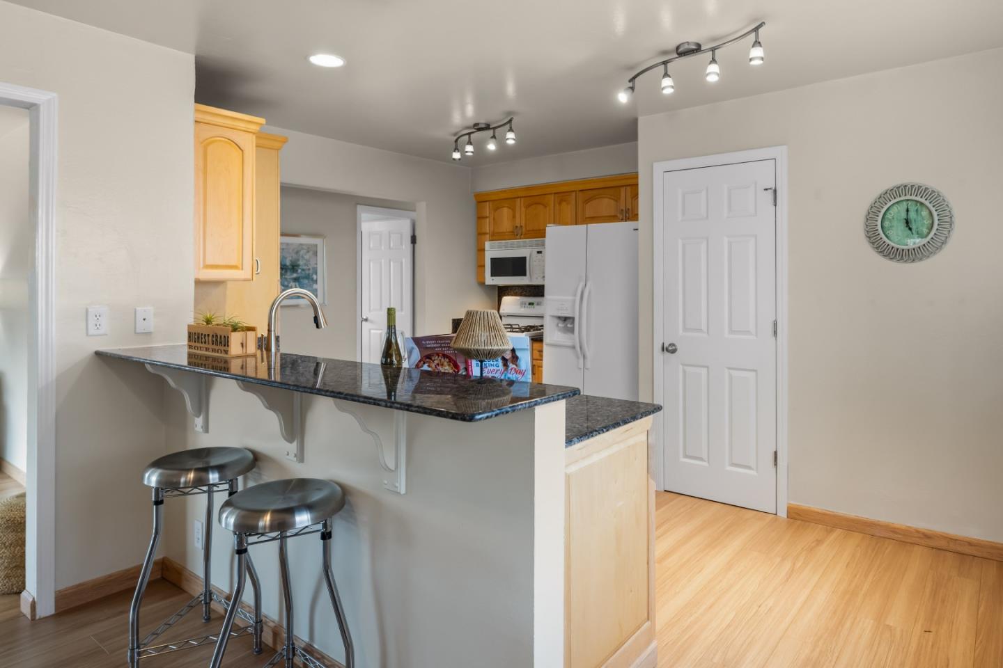 814 Parcel Street Monterey, CA 93940 - Photo 14 of 52