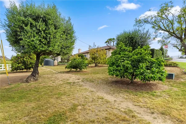 $1,020,000 | 4323 Rainbow Vista Drive, Fallbrook, CA 92028