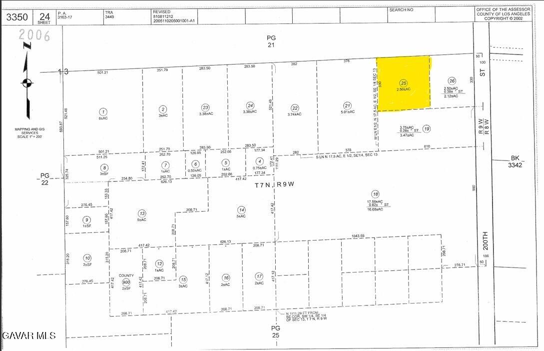 I8 Vic 200 Lancaster, CA 93535 - Photo 13 of 13 a picture of a bathroom with a shower