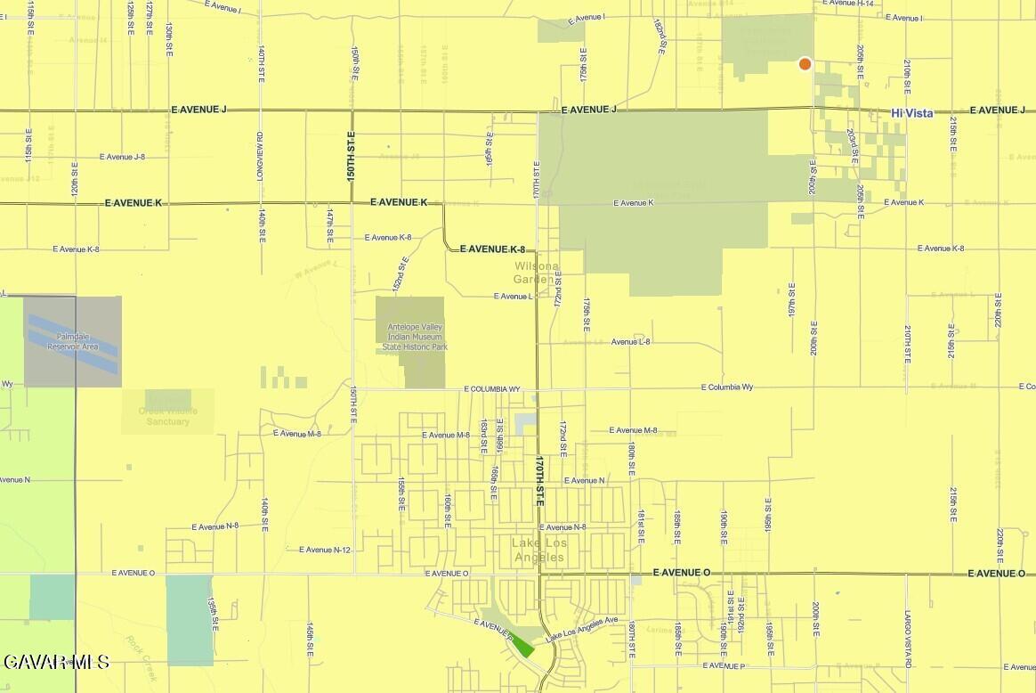 I8 Vic 200 Lancaster, CA 93535 - Photo 10 of 13 a bathroom with a shower