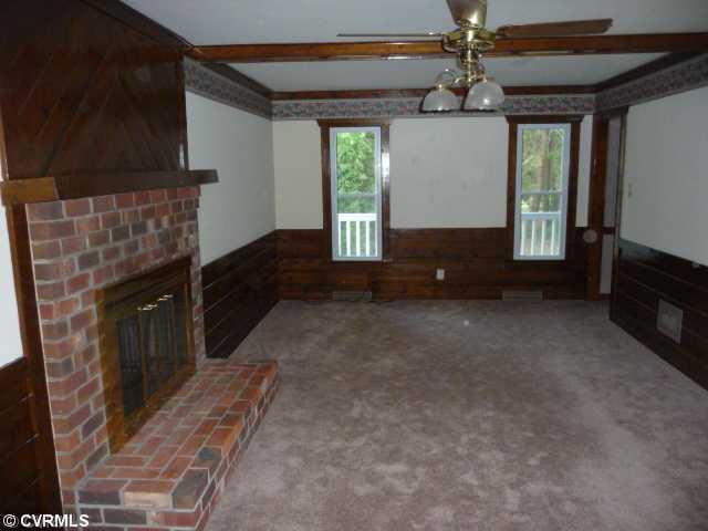 12206 Robious Road Midlothian, VA 23113 - Photo 3 of 12 Den/Family/Great Room