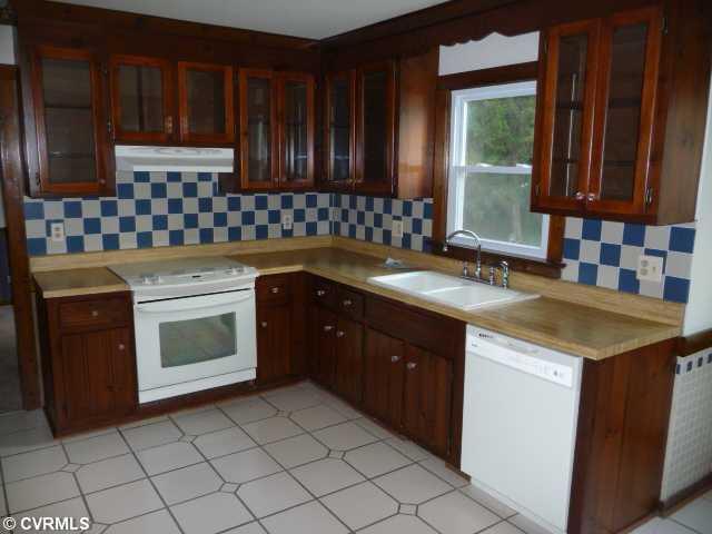 12206 Robious Road Midlothian, VA 23113 - Photo 5 of 12 Kitchen