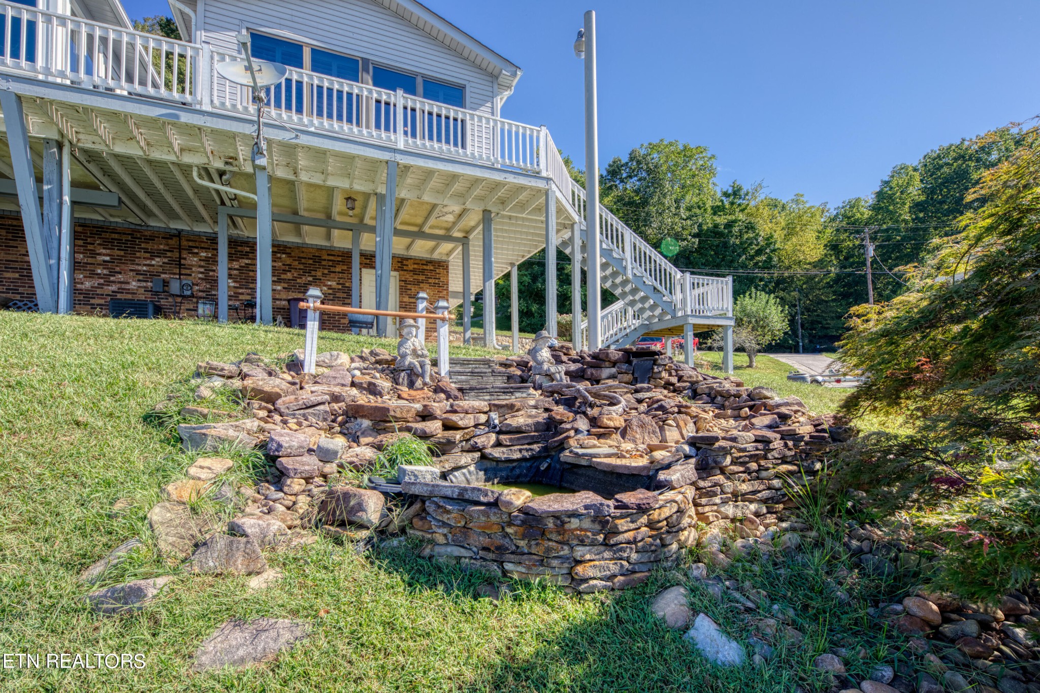 2203 Jones Bend Road Louisville, TN 37777 - Photo 26 of 47 Gallery Image 26