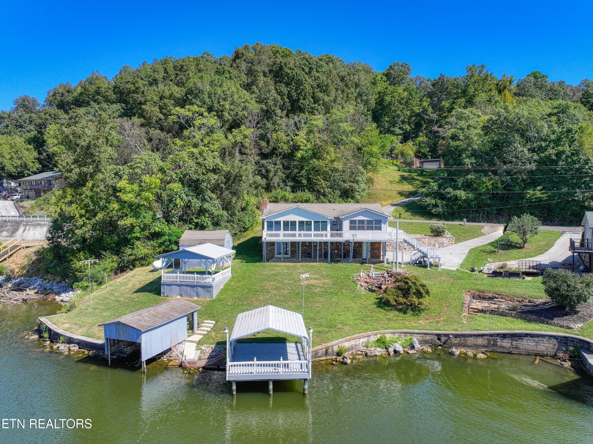 2203 Jones Bend Road Louisville, TN 37777 - Photo 32 of 47 Gallery Image 32