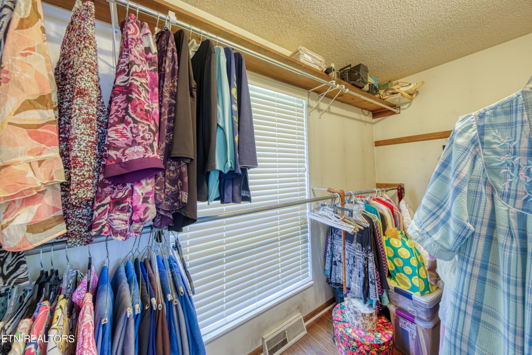 2203 Jones Bend Road Louisville, TN 37777 - Photo 10 of 47 Gallery Image 10