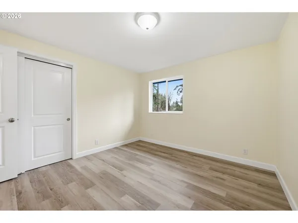 $349,500 | 88002 10th Street, Veneta, OR 97487