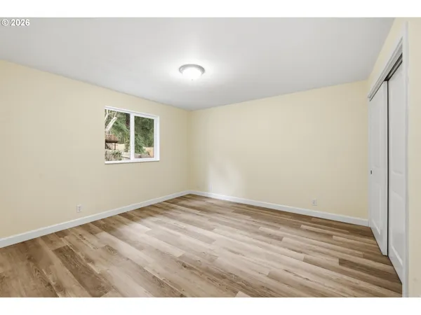 $349,500 | 88002 10th Street, Veneta, OR 97487