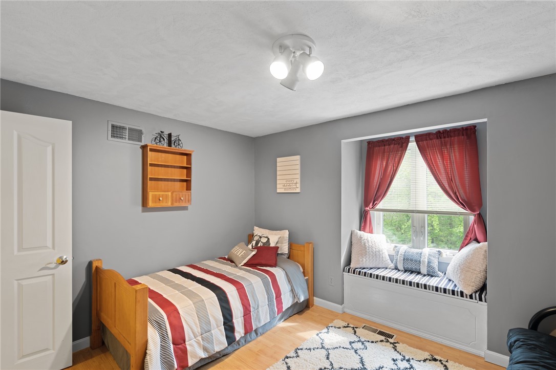 343 Hill Farm Road Coventry, RI 02816 - Photo 17 of 36