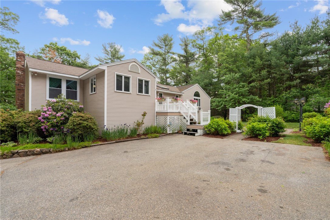 343 Hill Farm Road Coventry, RI 02816 - Photo 7 of 36