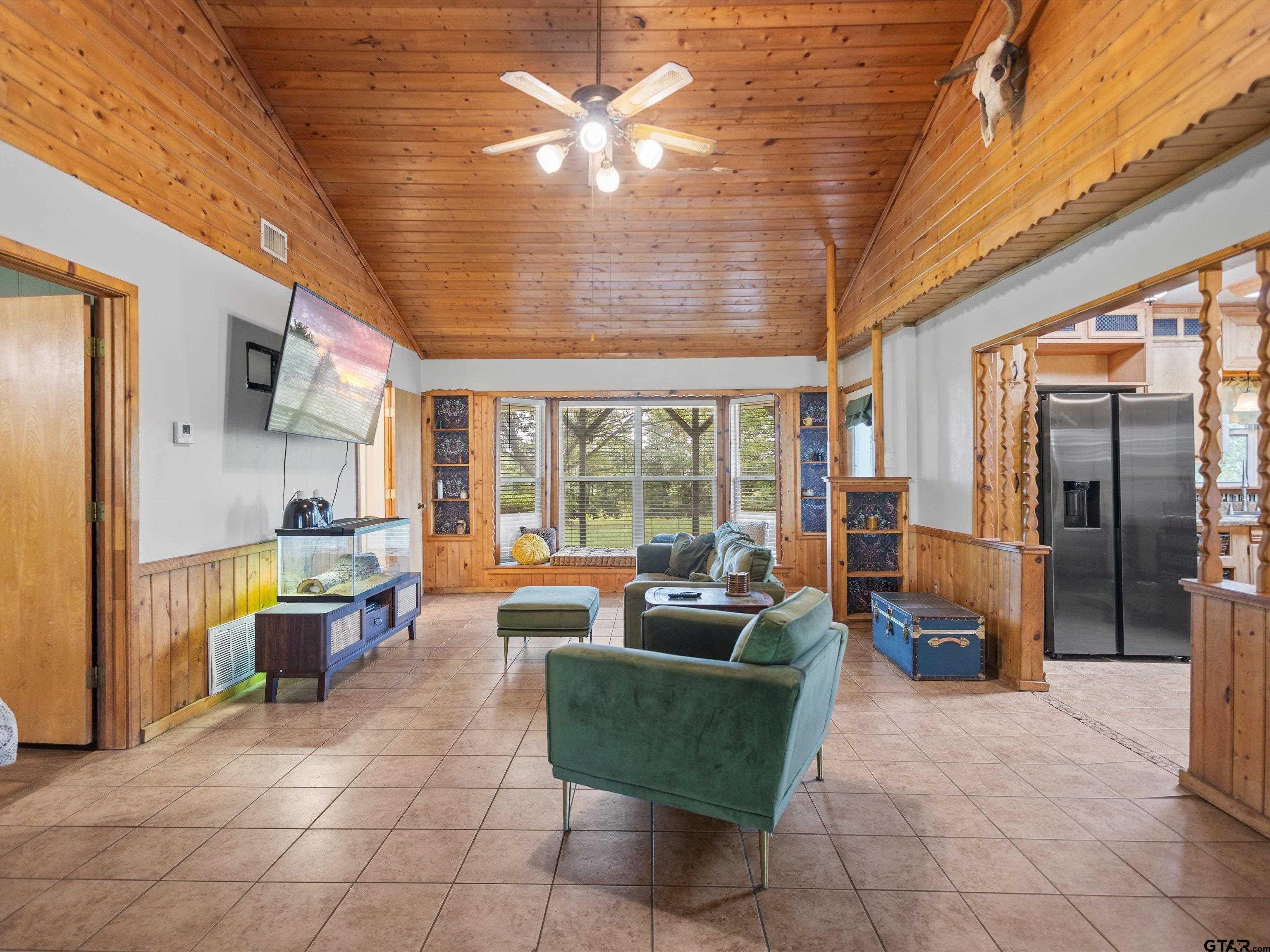 2360 Elk Road Gilmer, TX 75644 - Photo 8 of 38