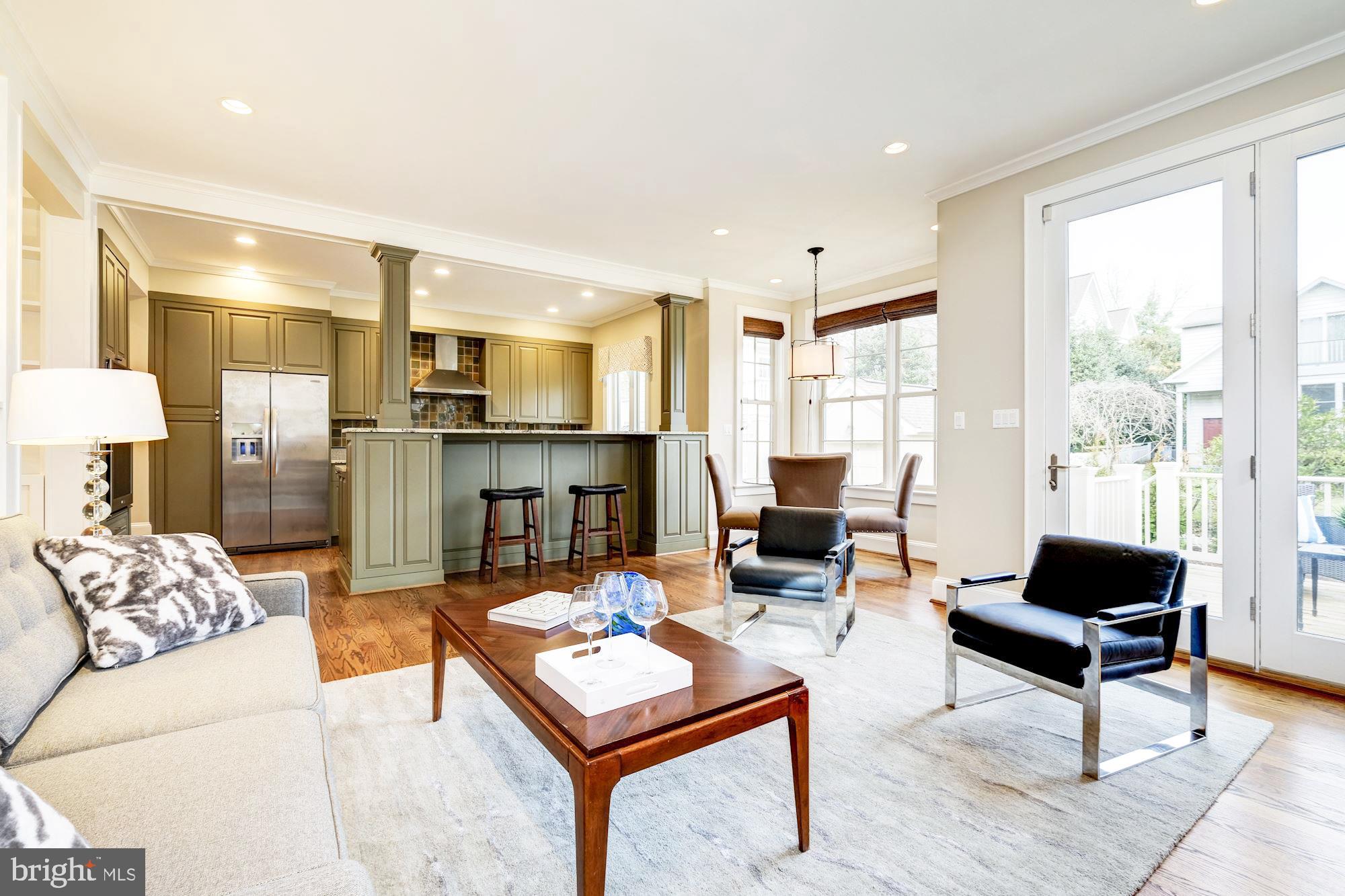 4405 Ridge Street Chevy Chase, MD 20815 - Photo 13 of 30 Gallery Image 13