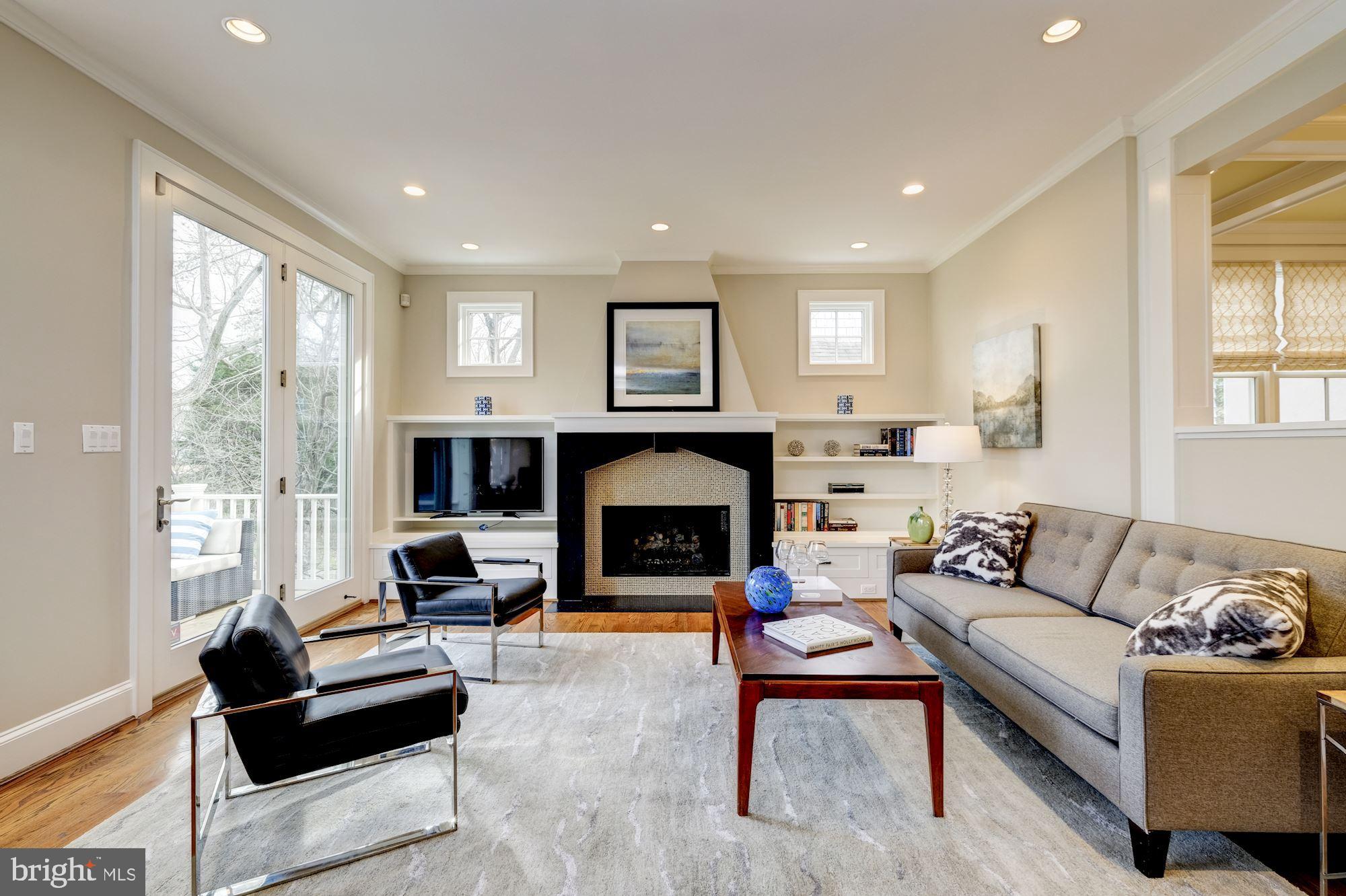 4405 Ridge Street Chevy Chase, MD 20815 - Photo 14 of 30 Family room view 2