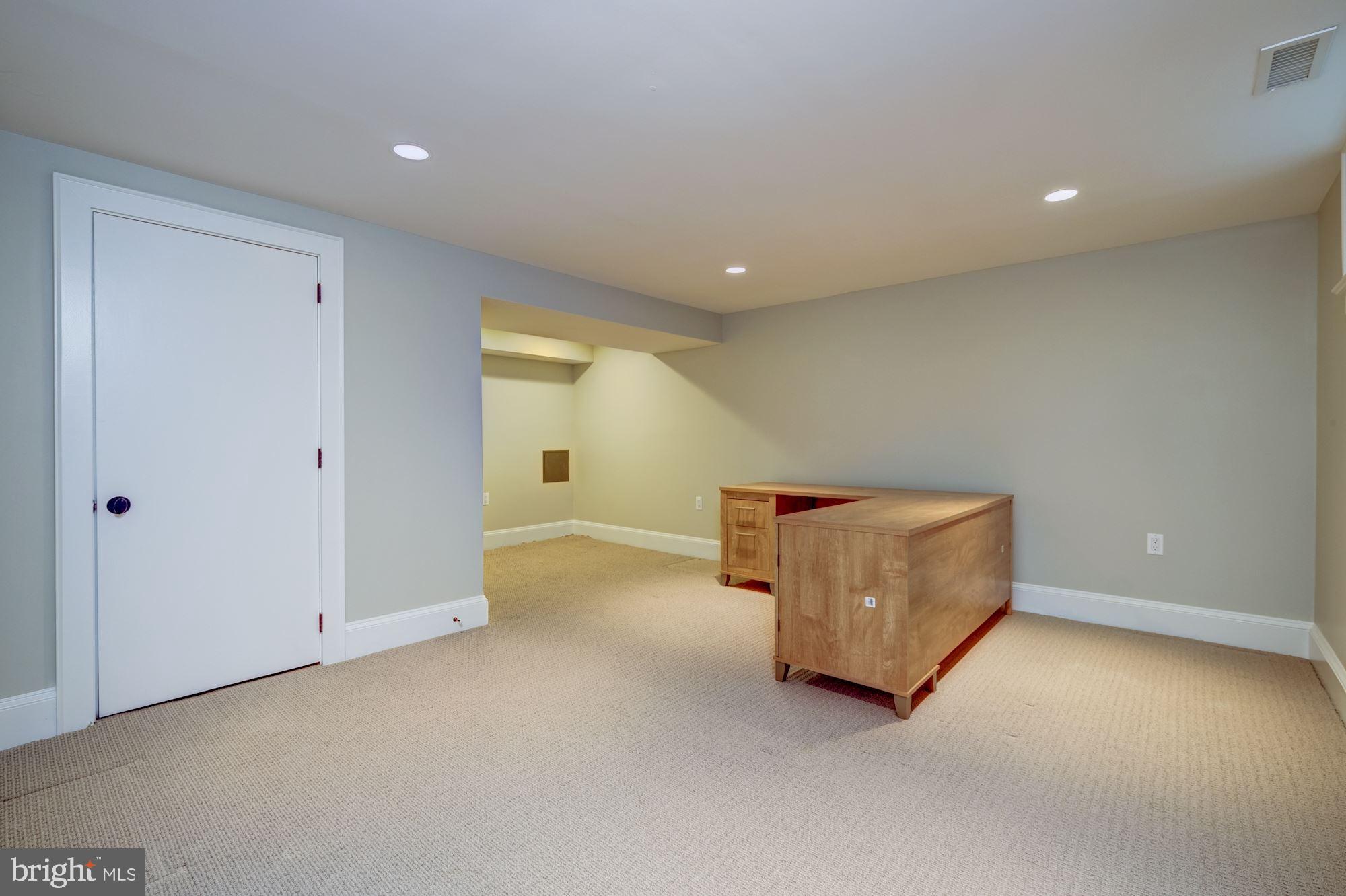 4405 Ridge Street Chevy Chase, MD 20815 - Photo 26 of 30 Office