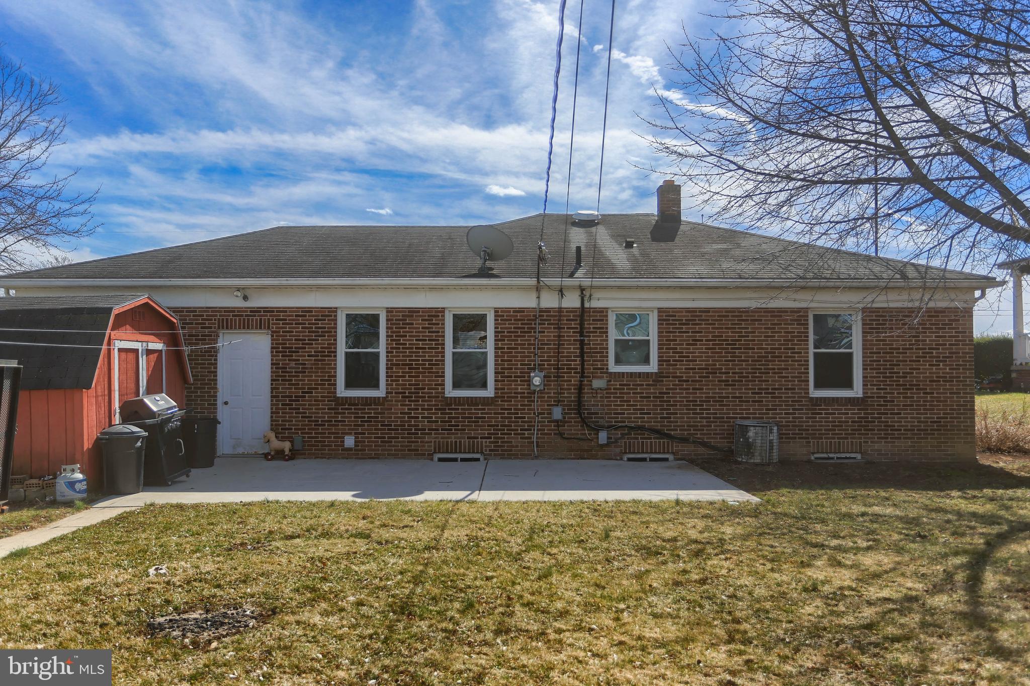 233 Diller Road Hanover, PA 17331 - Photo 4 of 21 Gallery Image 4