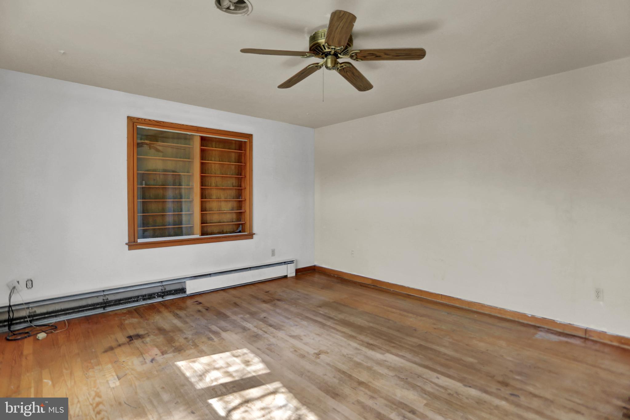 233 Diller Road Hanover, PA 17331 - Photo 8 of 21 Gallery Image 8