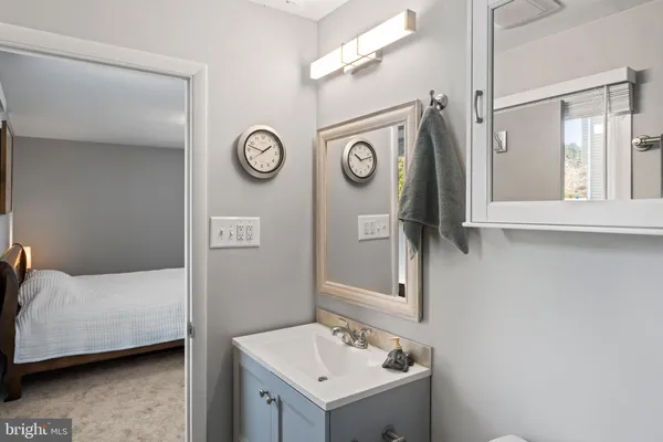 $725,000 | 5162 Downwest Ride, Columbia, MD 21044