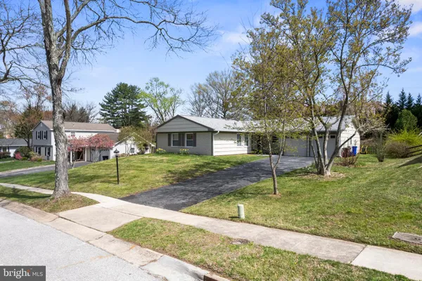 $725,000 | 5162 Downwest Ride, Columbia, MD 21044