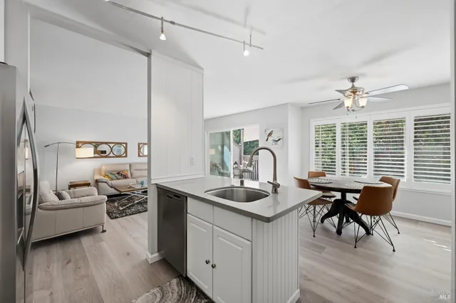 $599,000 | 2024 Knolls Drive, Santa Rosa, CA 95405