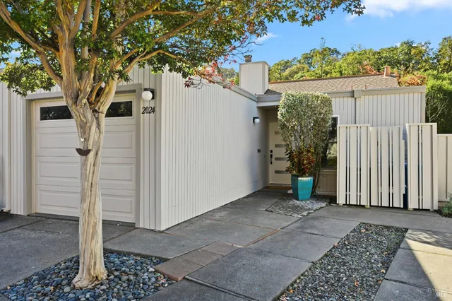 $599,000 | 2024 Knolls Drive, Santa Rosa, CA 95405