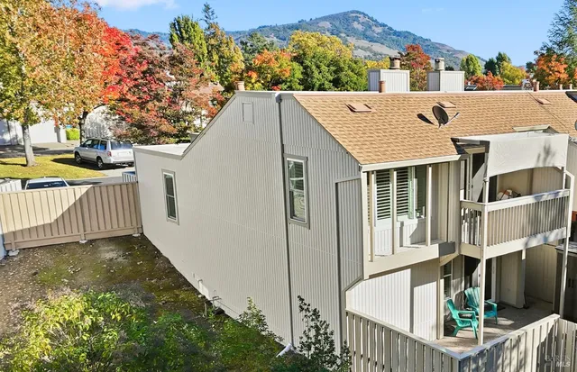 $599,000 | 2024 Knolls Drive, Santa Rosa, CA 95405