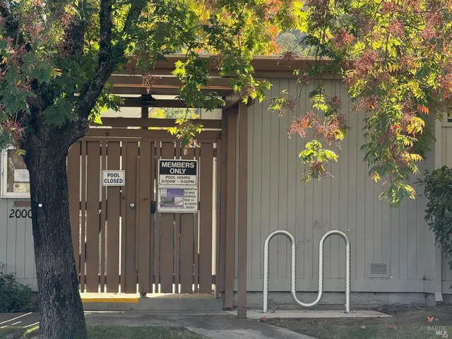 $599,000 | 2024 Knolls Drive, Santa Rosa, CA 95405