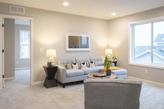 $651,585 | 11542 202nd Street West, Lakeville, MN 55044