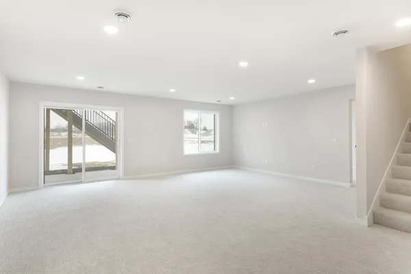 $643,000 | 11542 202nd Street West, Lakeville, MN 55044