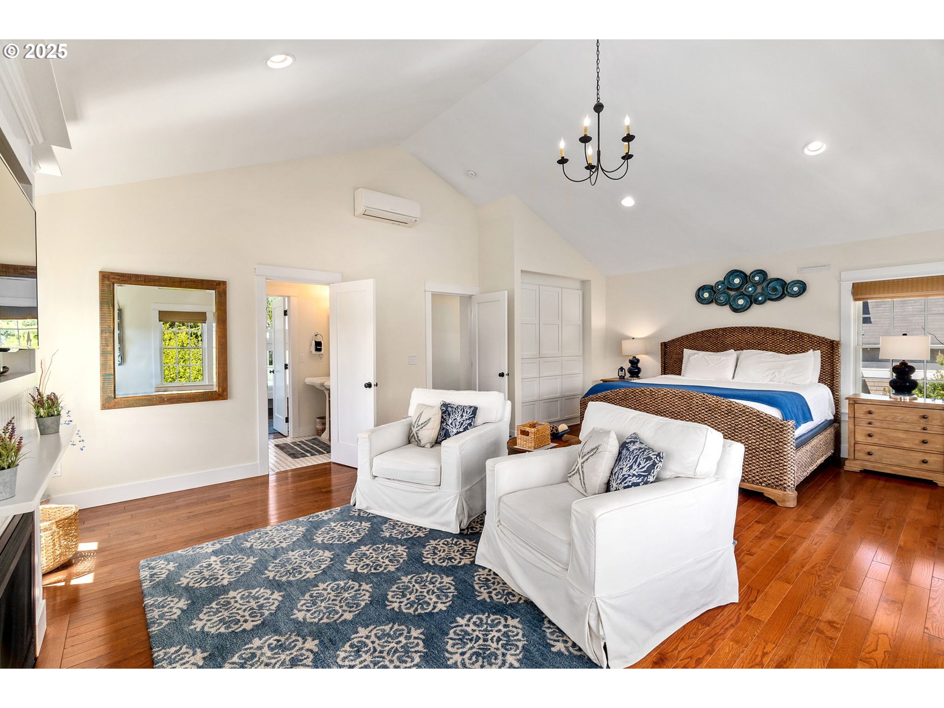 81 Compass Street Pacific Beach, WA 98571 - Photo 17 of 47 a bedroom with a bed window and couch