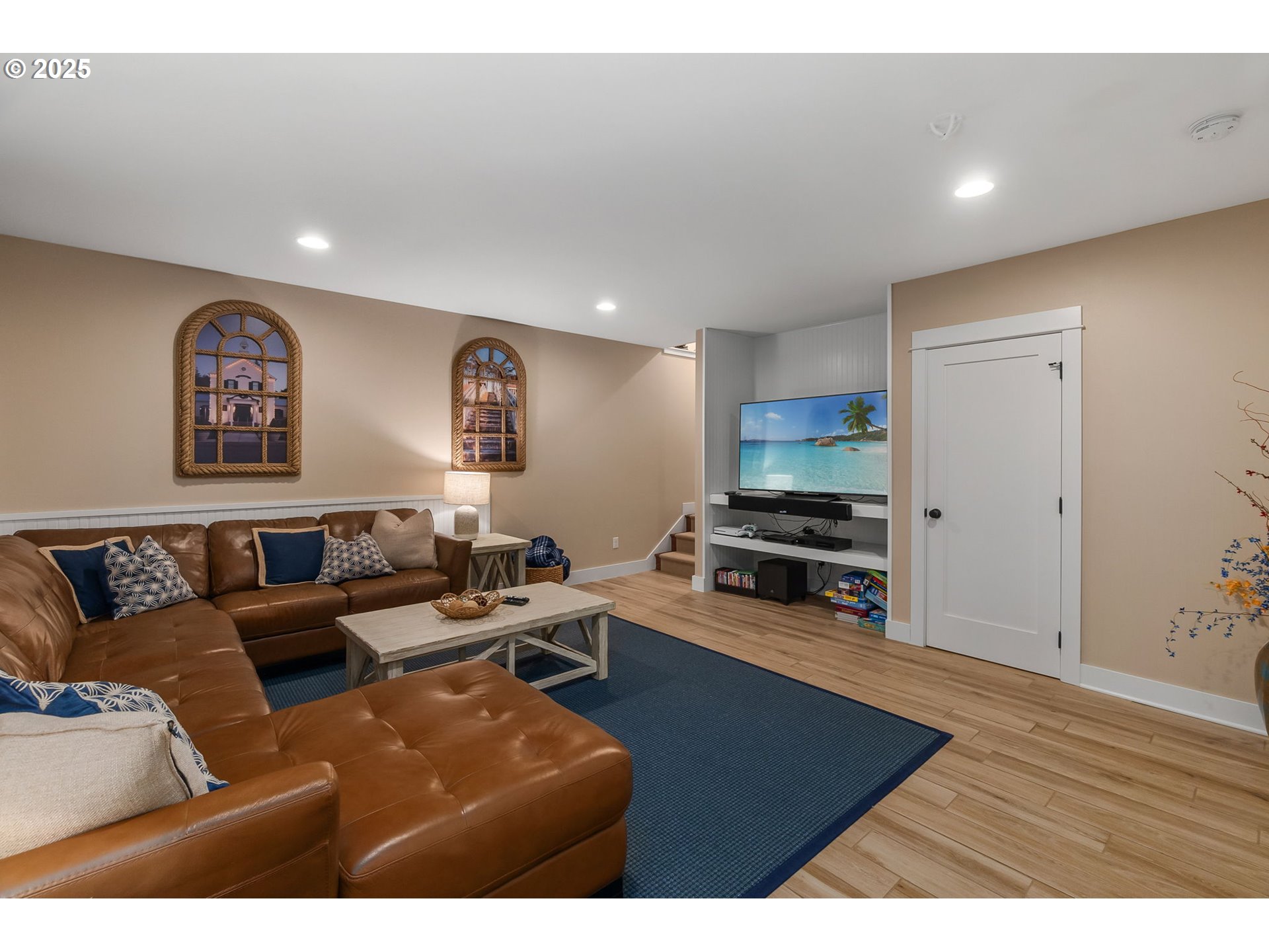 81 Compass Street Pacific Beach, WA 98571 - Photo 24 of 47 a living room with furniture and a wooden floor