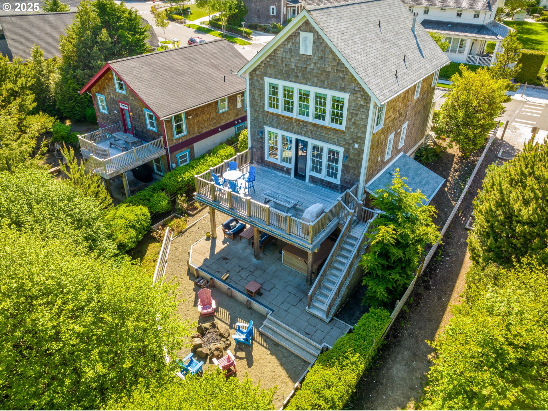 81 Compass Street Pacific Beach, WA 98571 - Photo 40 of 47 an aerial view of a house with a yard