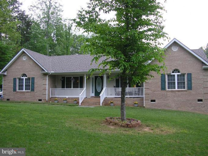 7501 Scotts Farm Road Spotsylvania, VA 22553 - Photo 1 of 23 Exterior (Main)