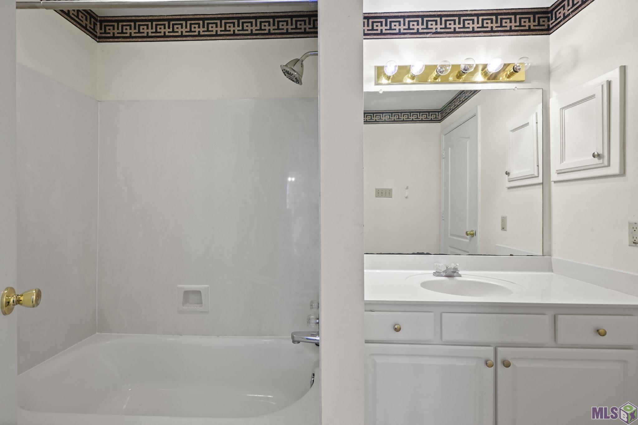 5147 Nicholas Drive, Unit 68 Baton Rouge, LA 70820 - Photo 12 of 15