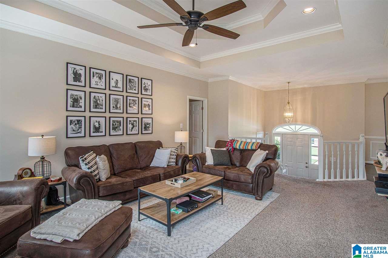 124 Heather Ridge Drive Pelham, AL 35124 - Photo 5 of 40