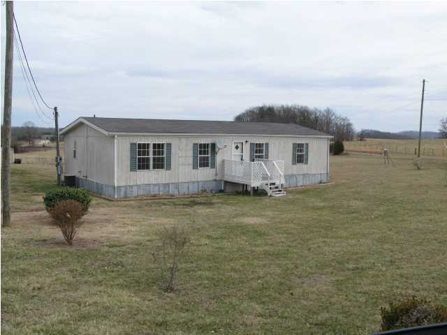2557 Reed Springs Road Sweetwater, TN 37874 - Photo 1 of 12 Primary Photo