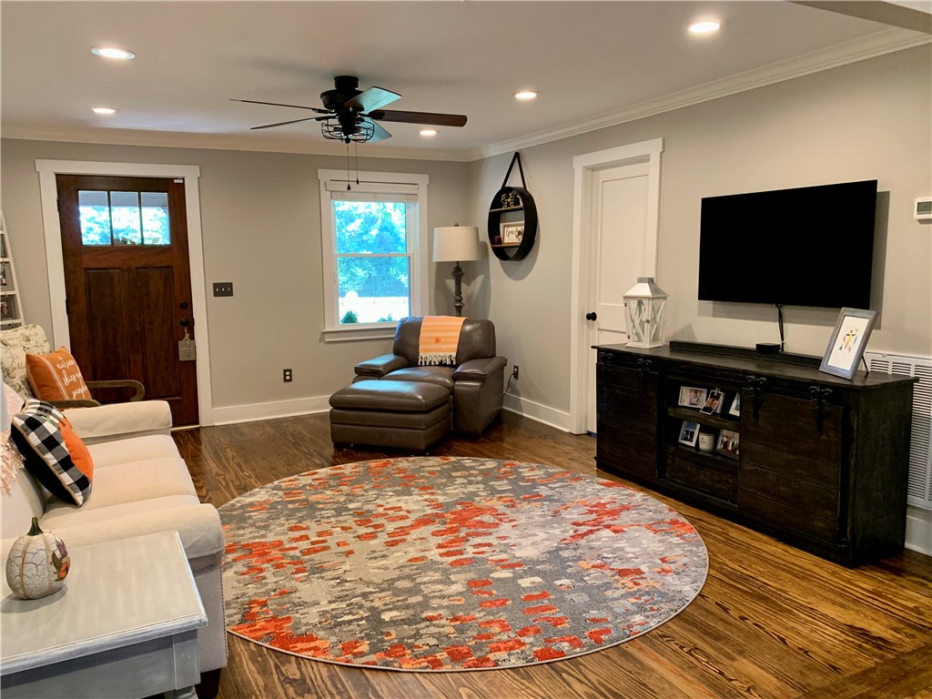 1313 Agnew Road Starr, SC 29684 - Photo 3 of 16 Gallery Image 3
